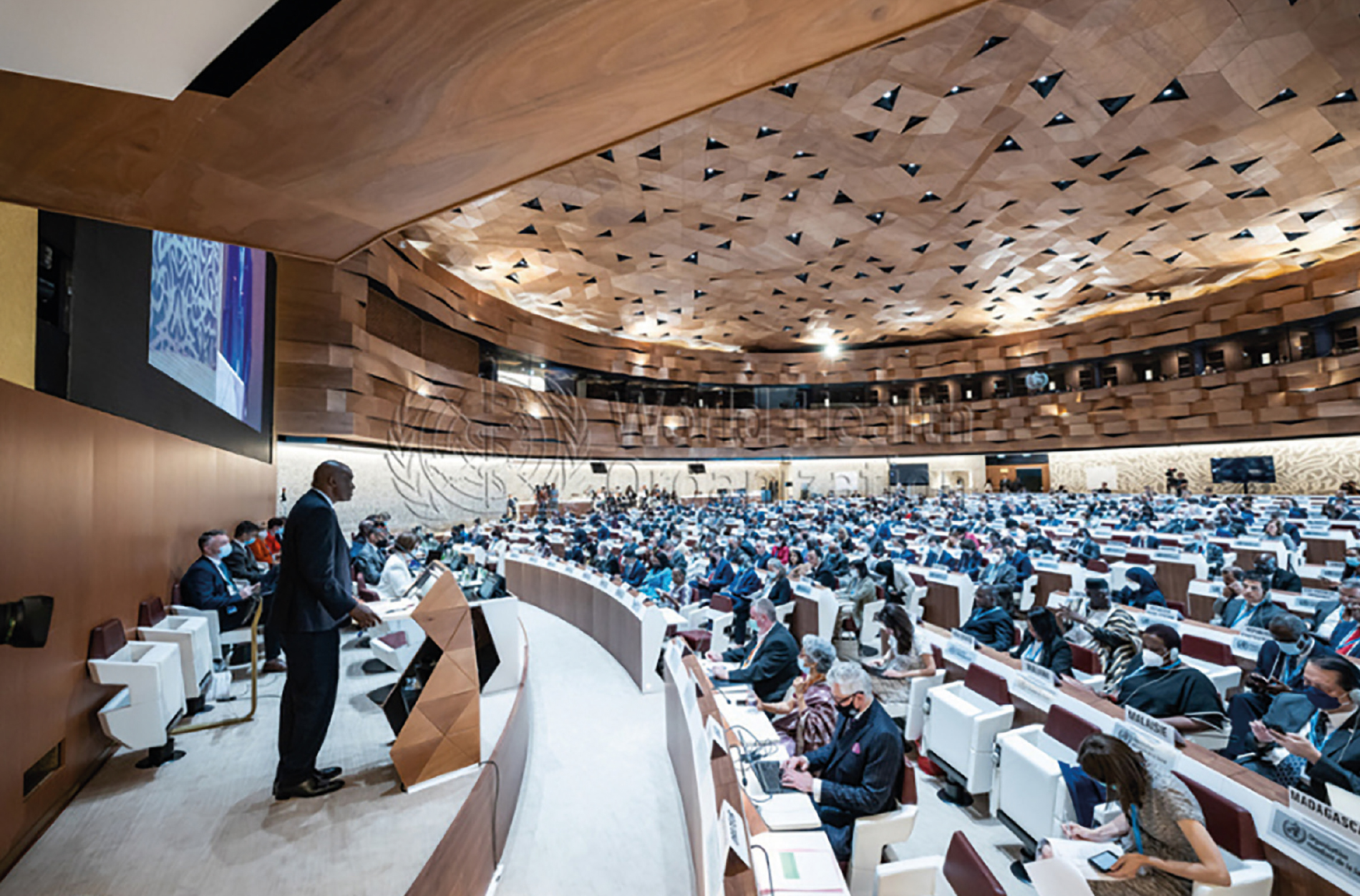 Plano global para a saúde oral foi aprovado na 75ª Assembleia Mundial da OMS. © WHO / Pierre Albouy