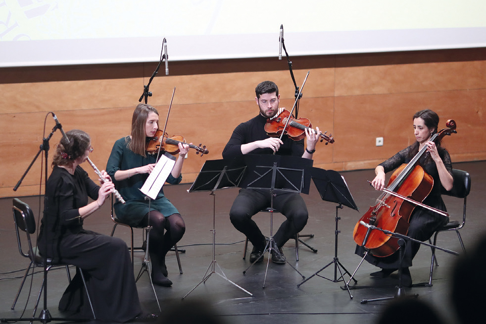 >Em Lisboa, momento musical com o grupo de Cordas Feminino ADLIB STRINGS